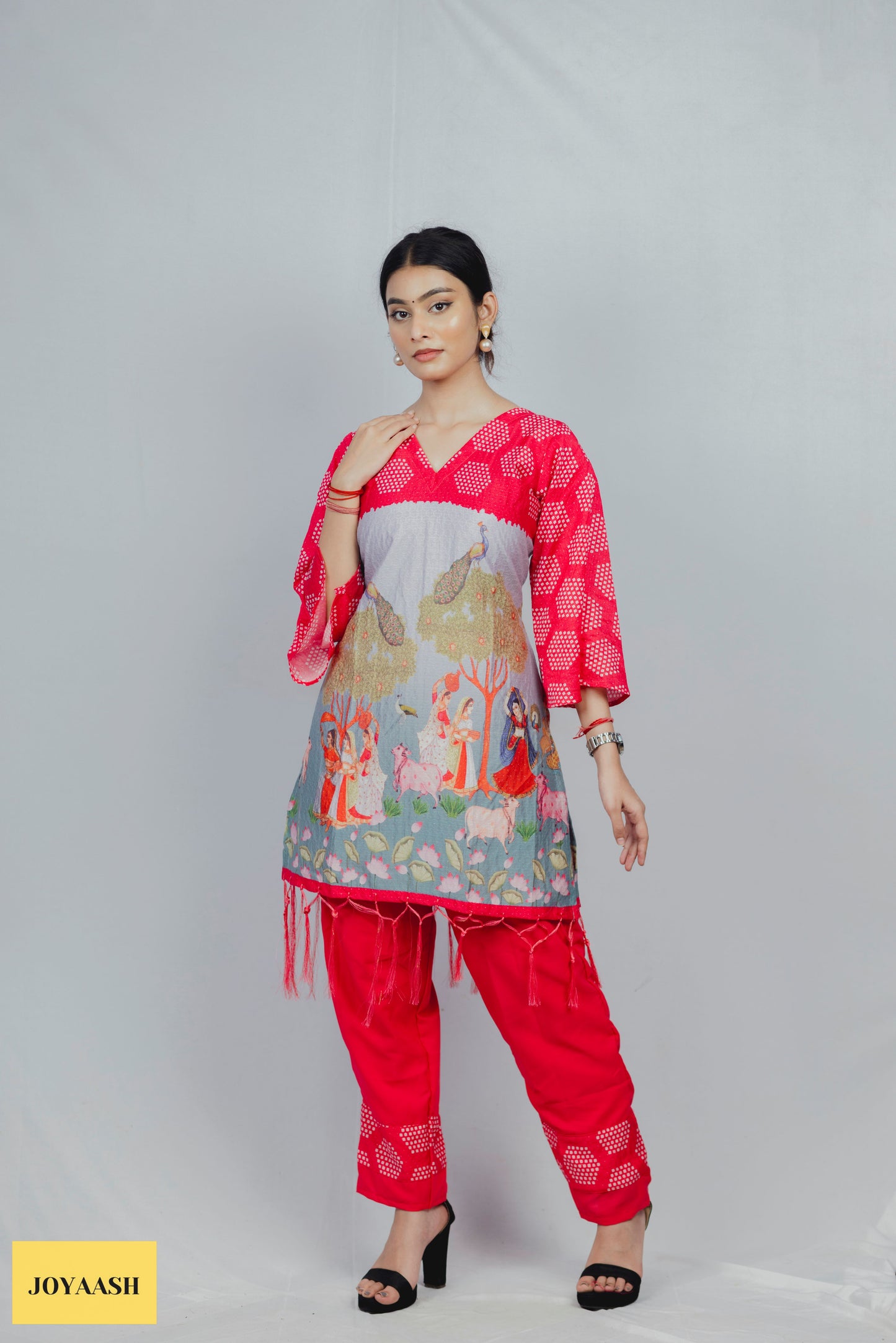 Cultural Scenery Pixel Co-ord Set