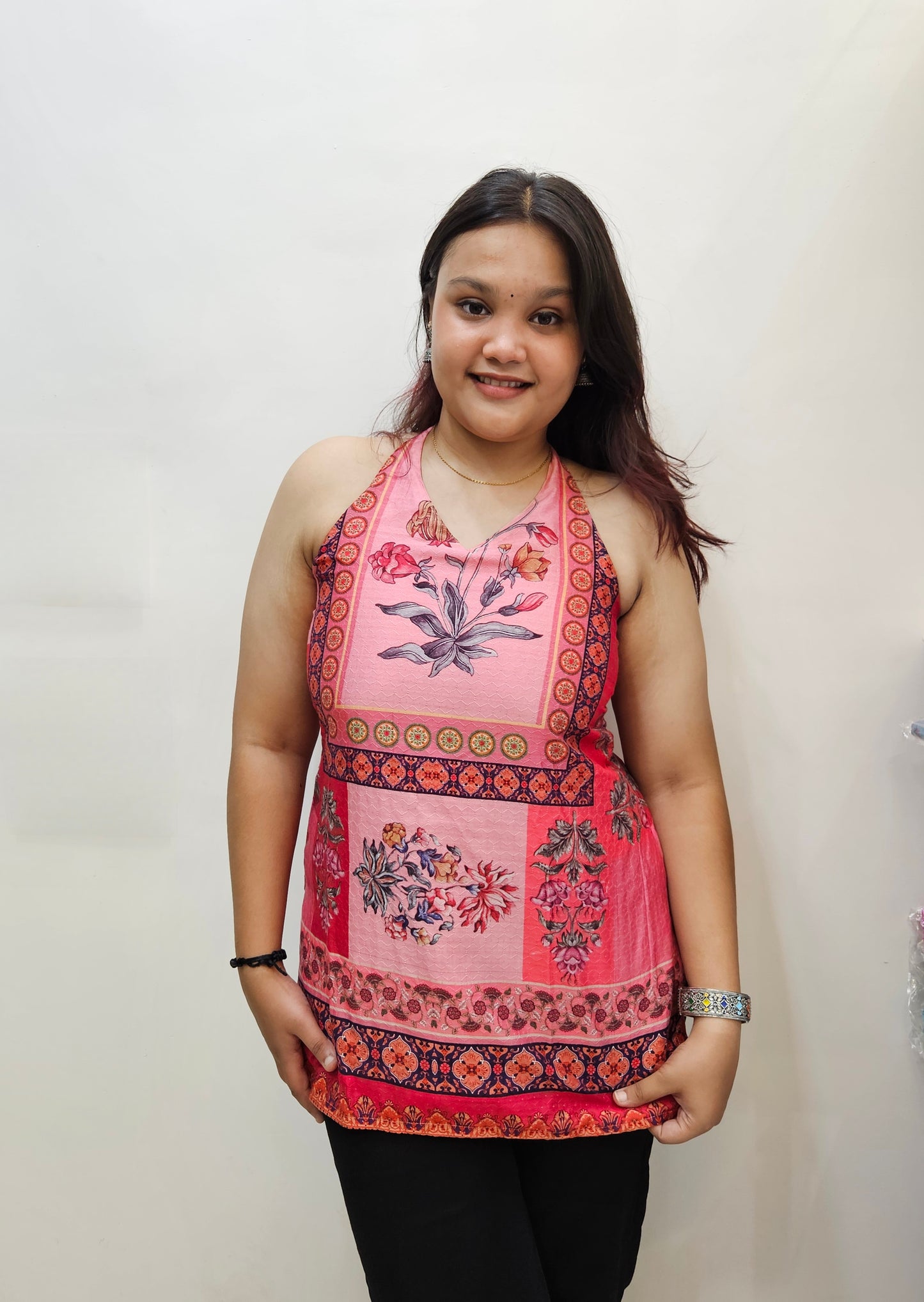 Pixel Backless Halter Neck Kurti