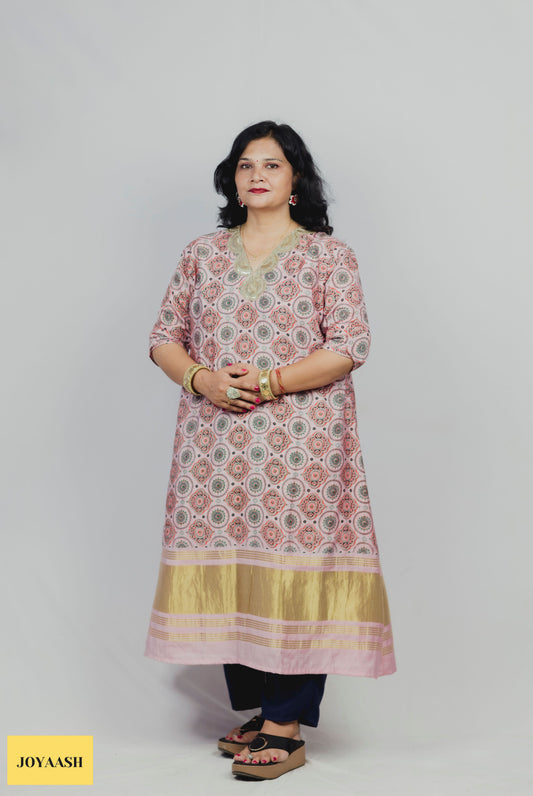 Elegant Curve Kurta