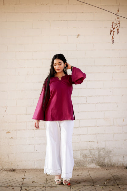 INAYAT Sleeved Short Kurti