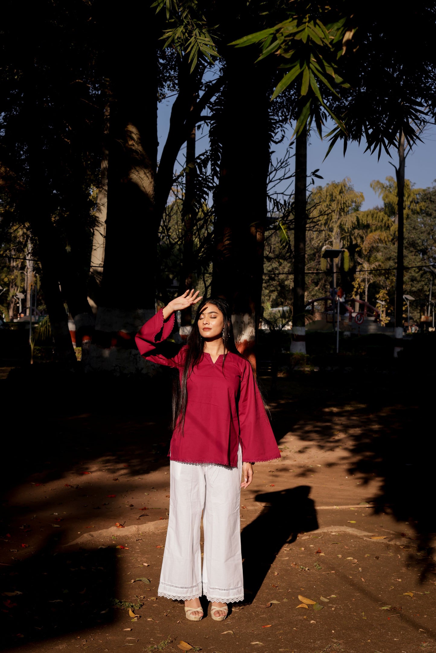 INAYAT Sleeved Short Kurti